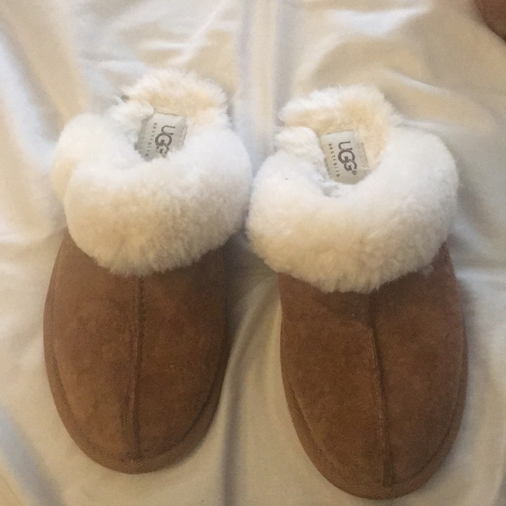 UGG